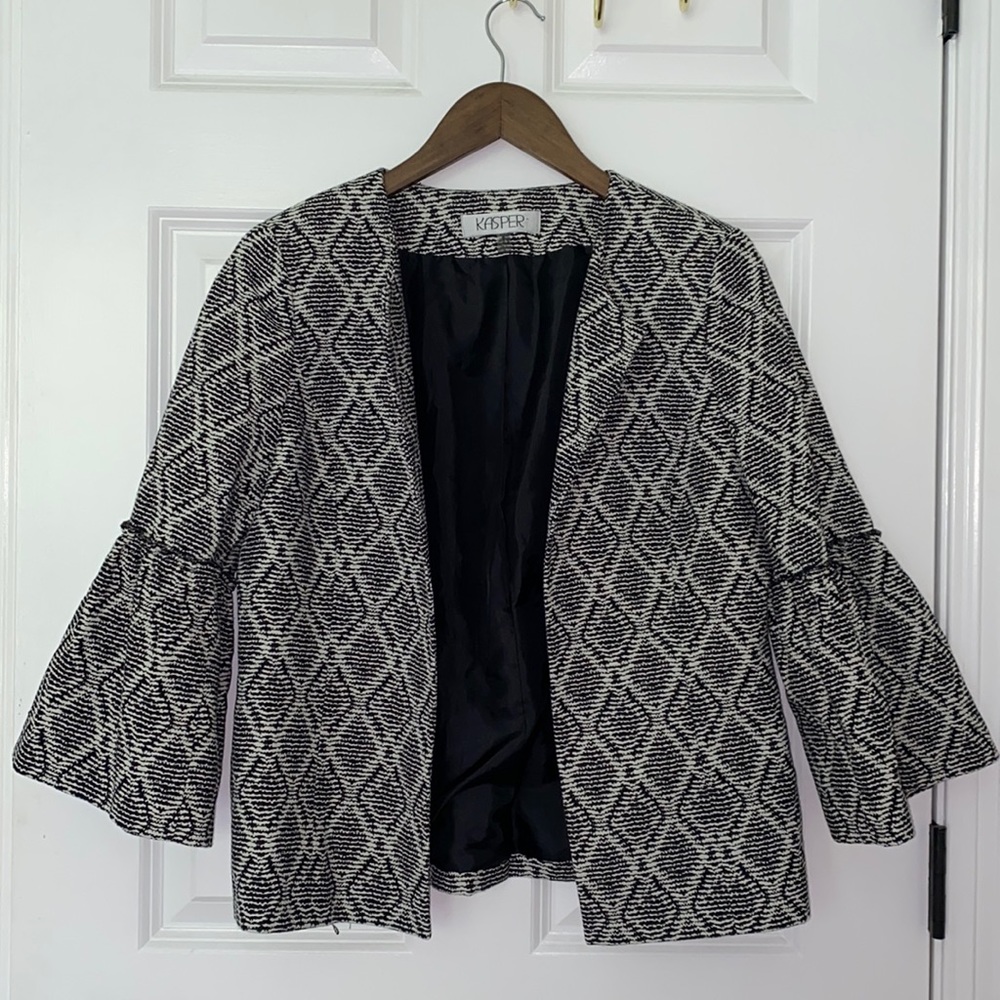 Kasper blazer size 6